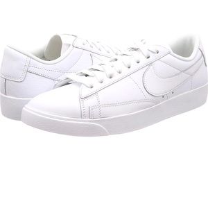 Size 9 Nike Blazer Low tops in WHITE!!